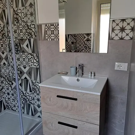 Gergent Guest house